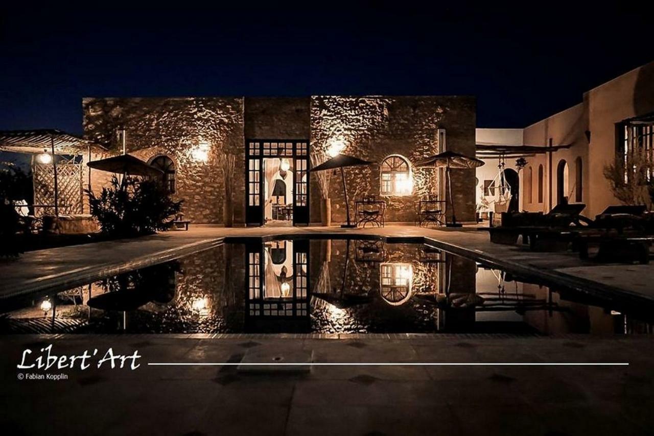 Hotel Libert'Art As-Sawíra Exteriér fotografie